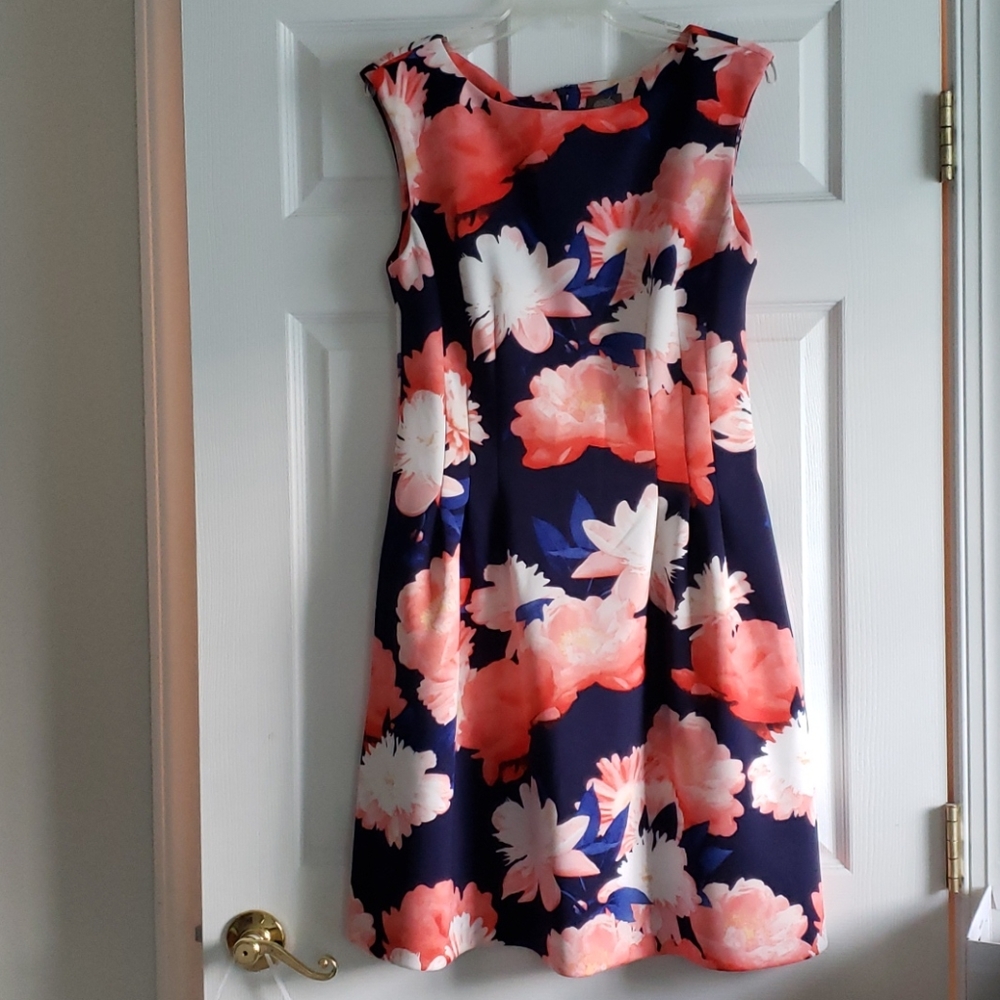 Vince Camuto Sz 12 Navy w/Pink Floral Dress